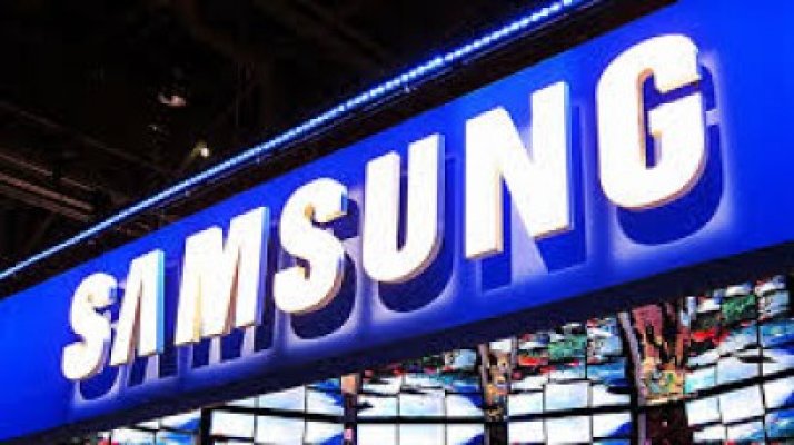 SAMSUNG a prezentat smartwatch-ul Gear 2 şi pregăteşte lansarea noului Galaxy S